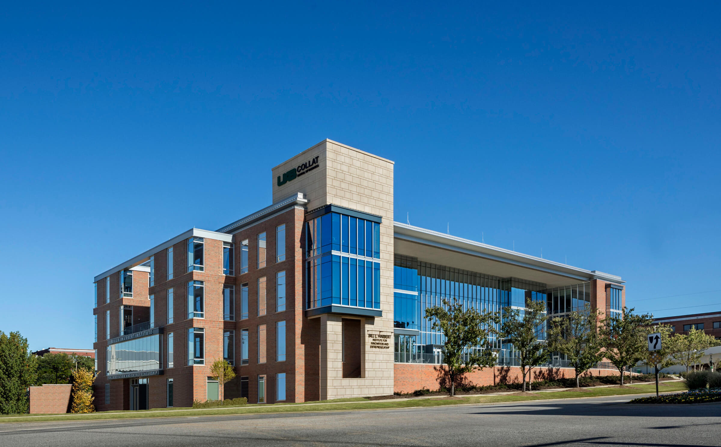 Collat School of Business — Robert A.M. Stern Architects, LLP
